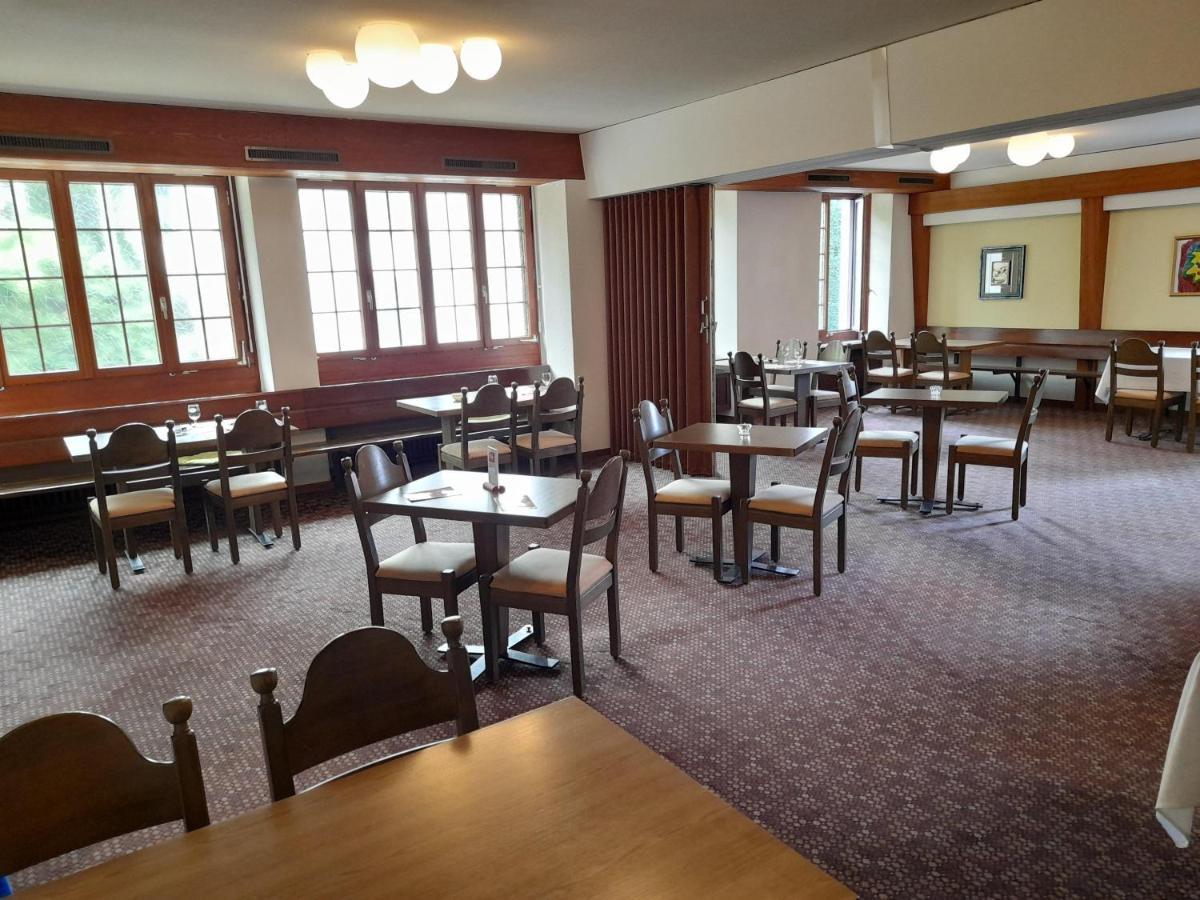 Hotel-Restaurant Jura Dornach Buitenkant foto